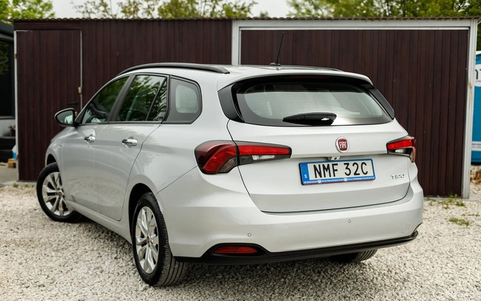 Fiat Tipo cena 64900 przebieg: 51000, rok produkcji 2020 z Ogrodzieniec małe 631